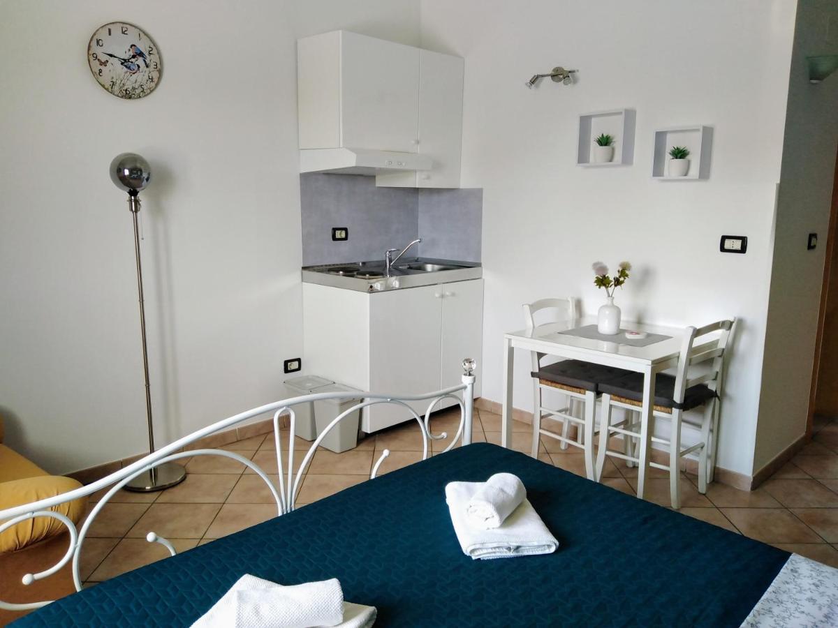 Guesthouse Mila Ровин Екстериор снимка